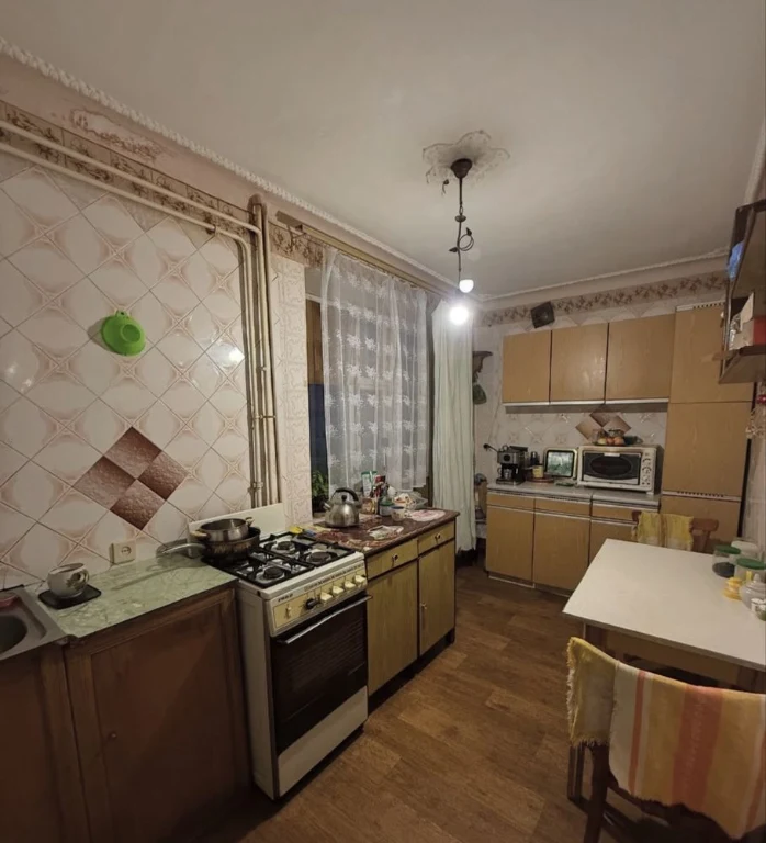 Продам 2-комн квартиру на Солнечной с мебелью и техникой