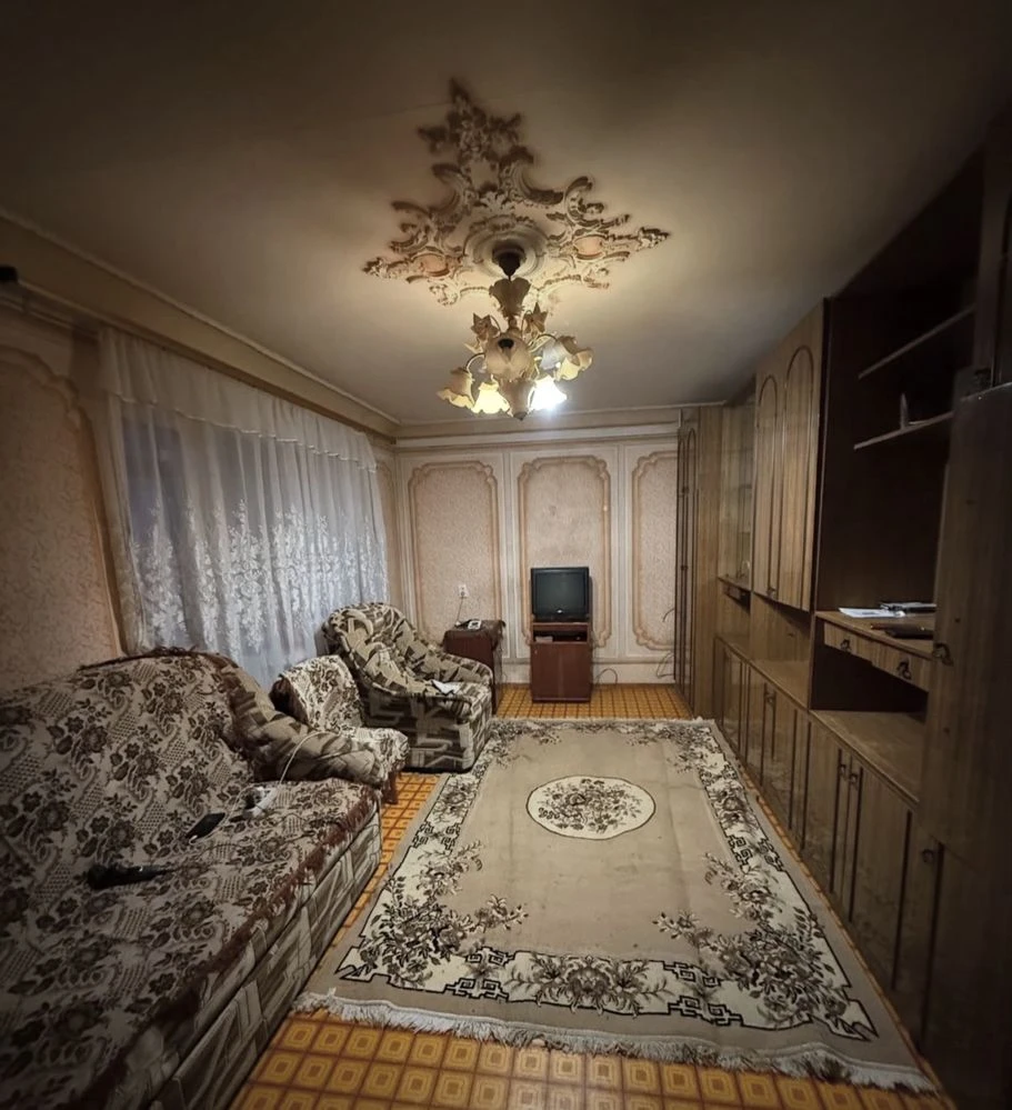Продам 2-комн квартиру на Солнечной с мебелью и техникой