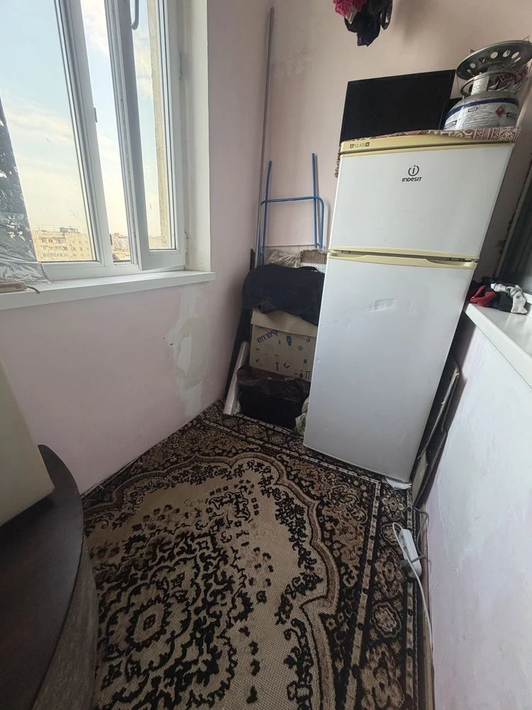 For Sale 2-room apartment on Pyrogova Street