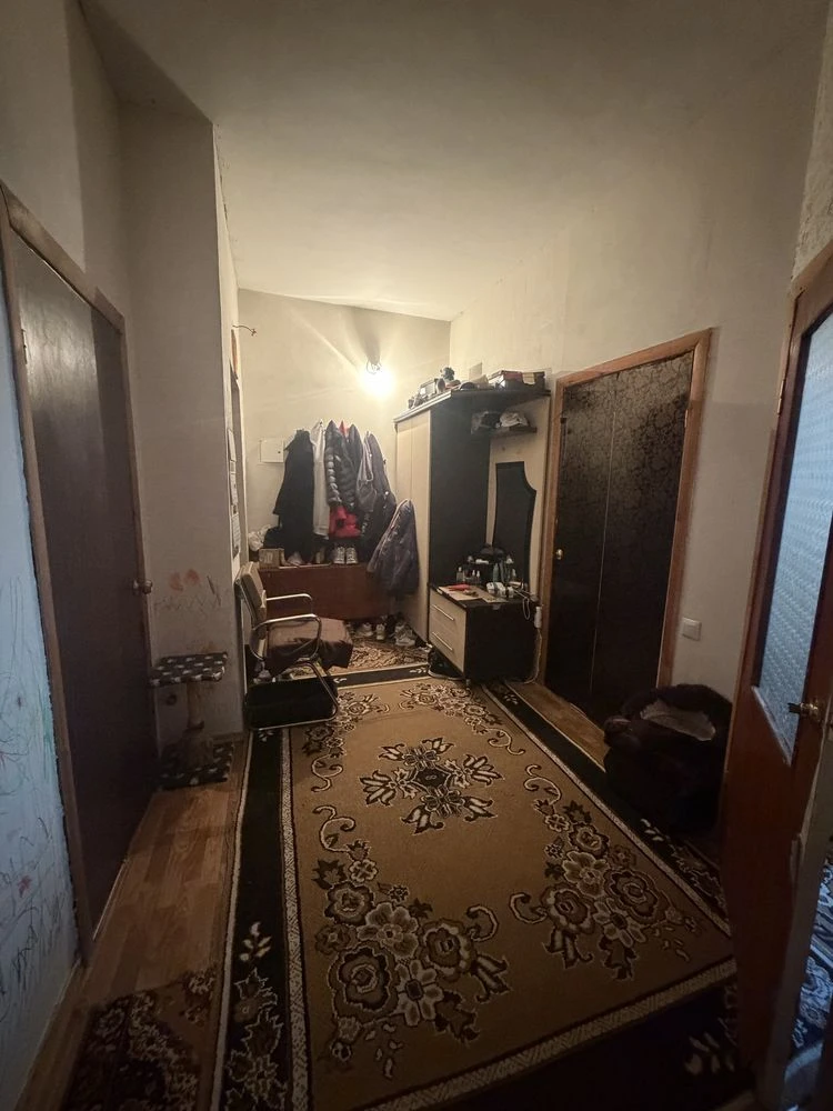 For Sale 2-room apartment on Pyrogova Street
