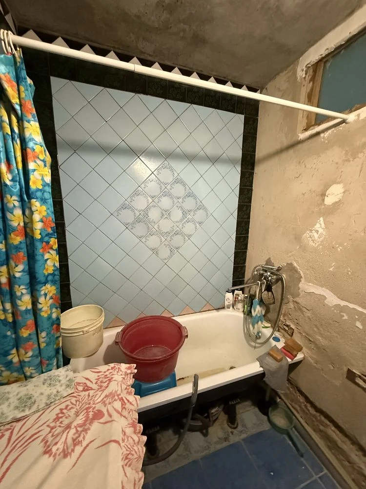Продам 3-комн квартиру на Тире, 3 этаж, не угловая