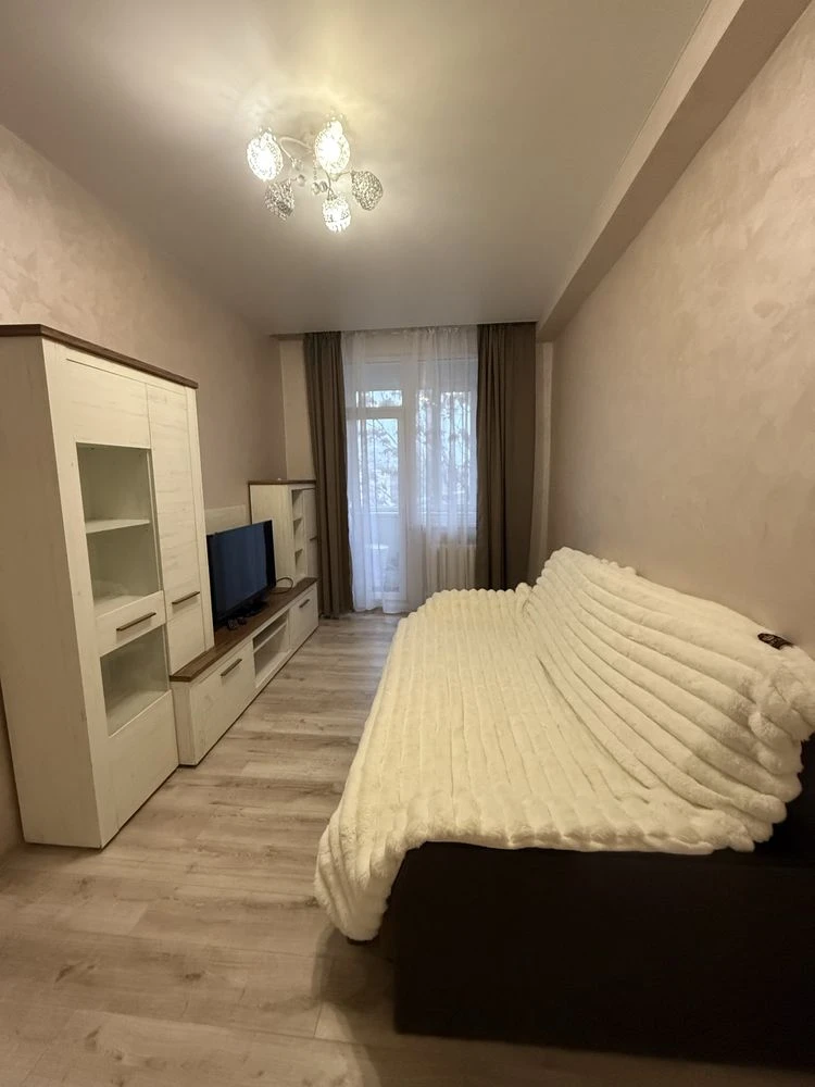 Продам 2-ком квартиру р-он Солнечной