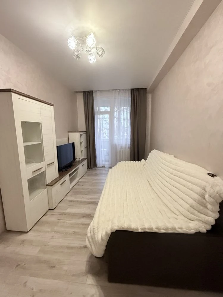 Продам свою квартиру со всей мебелью и техникой!