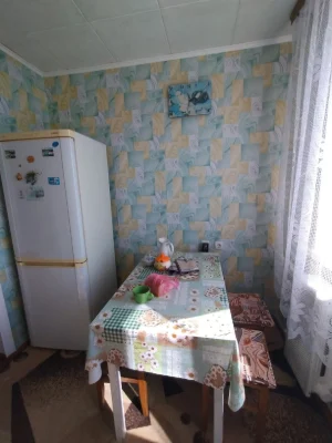 продам 2х ком квартиру на Солнечной