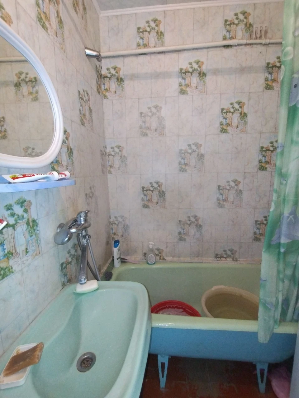 продам 2х ком квартиру на Солнечной