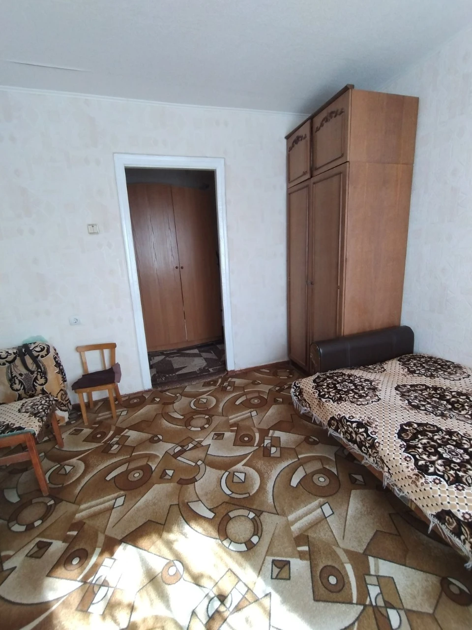продам 2х ком квартиру на Солнечной