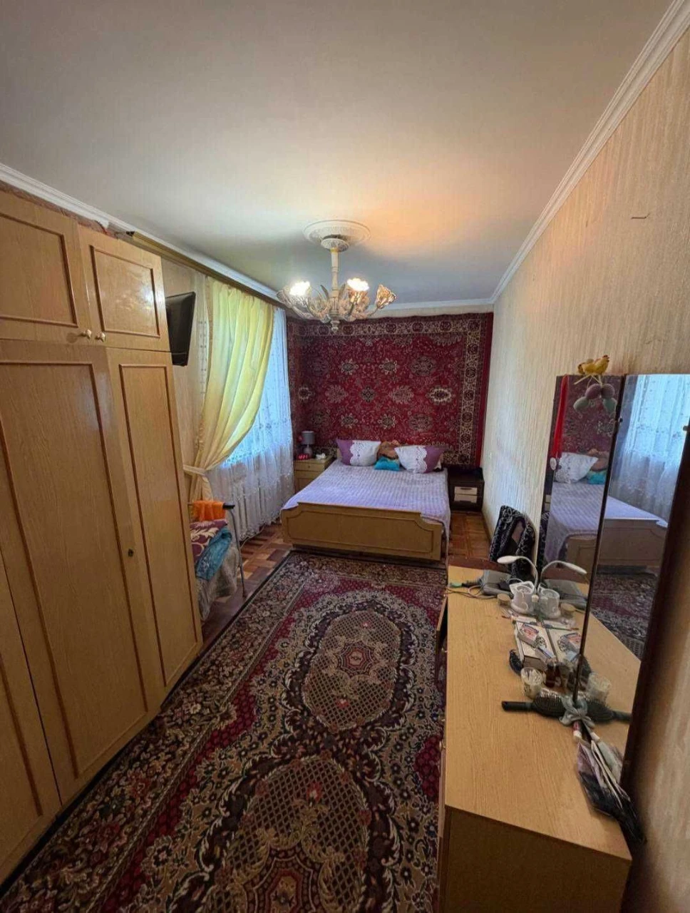 От хозяина продам двухкомнатную квартиру  в г. Белгород-Днес