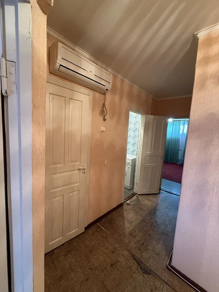 Продам 2-комн квартиру на Солнечной