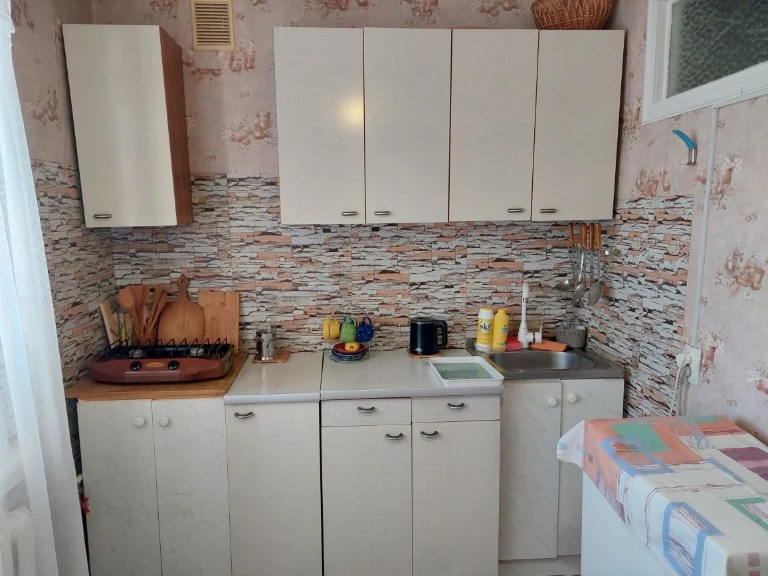 Продается 1-комнатная квартира, ул. Сонячная