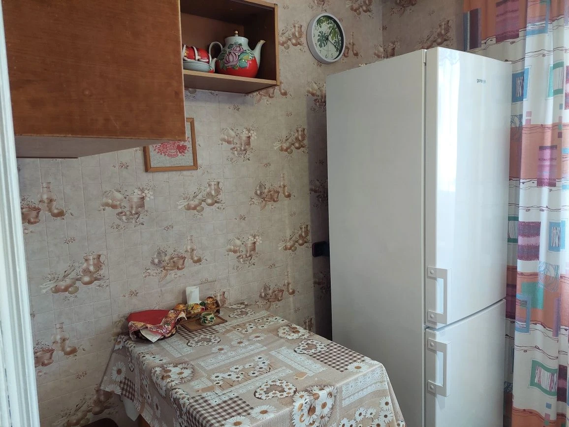 Продается 1-комнатная квартира, ул. Сонячная