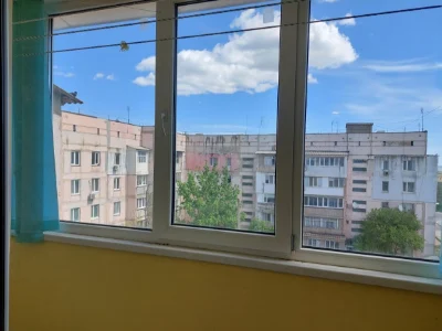 For Sale: 3-room apartment, Solnechnaya Street