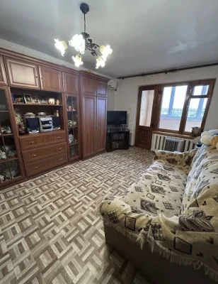 Продам 2-комн. Квартиру на пер. Московском