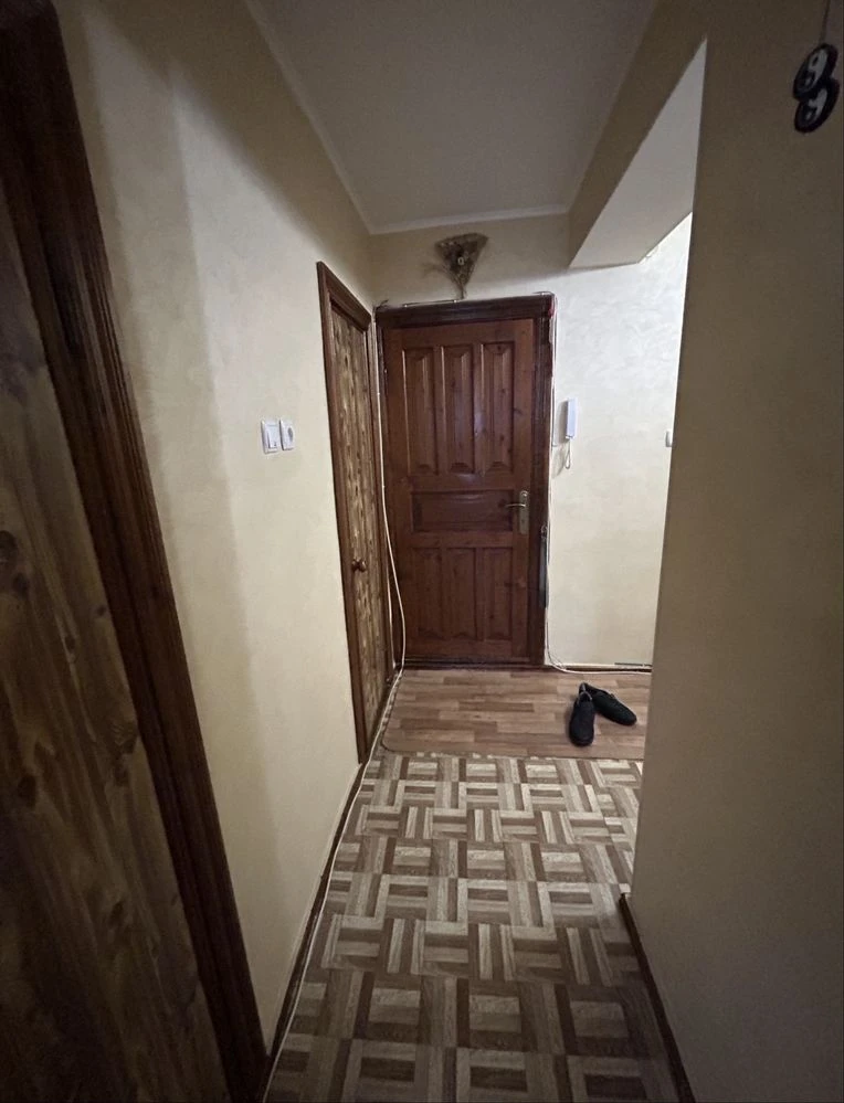 Продам 2-комн. Квартиру на пер. Московском