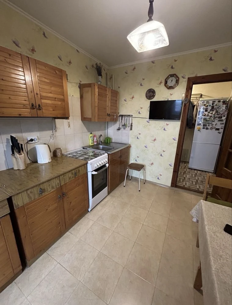 Продам 2-комн. Квартиру на пер. Московском