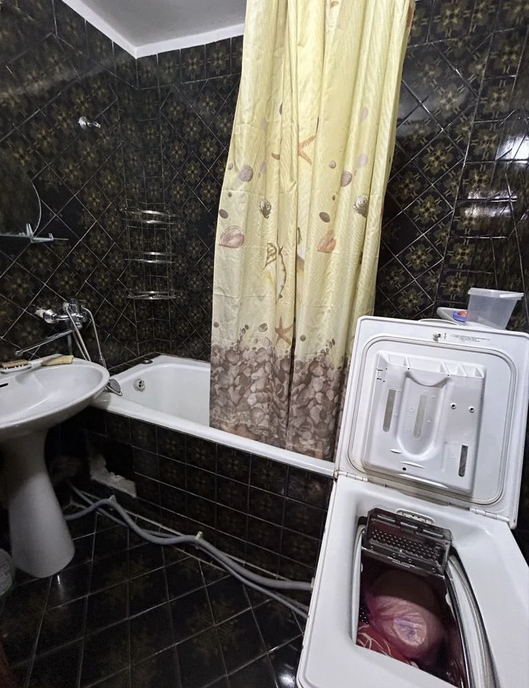 Продам 2-комн. Квартиру на пер. Московском
