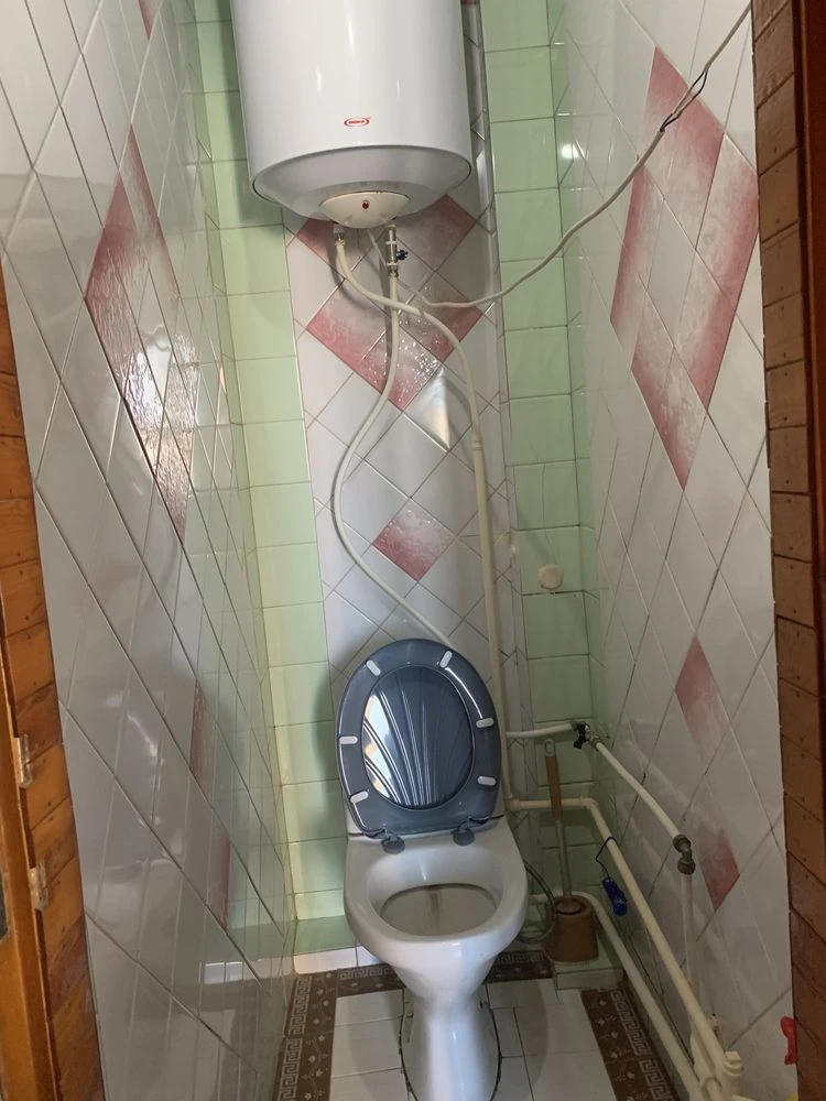For Sale: 3-room apartment on Solnechnaya