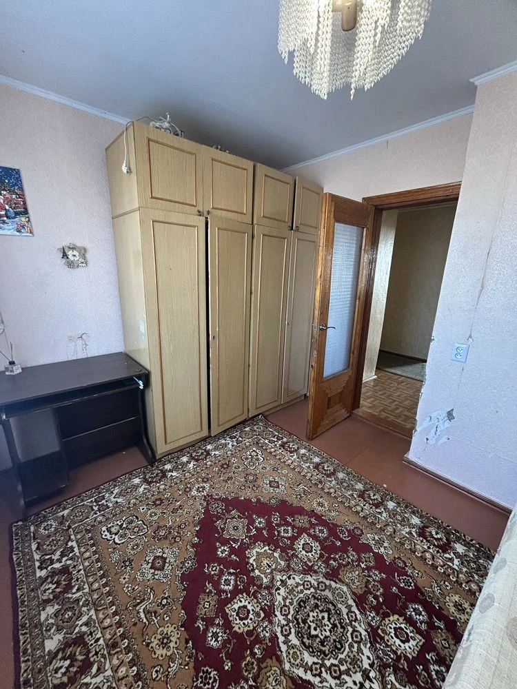 For sale: 3-room apartment on ul. Nezalezhnosti (Kalinin)