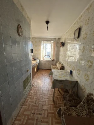 For sale: 3-room apartment on ul. Nezalezhnosti (Kalinin)