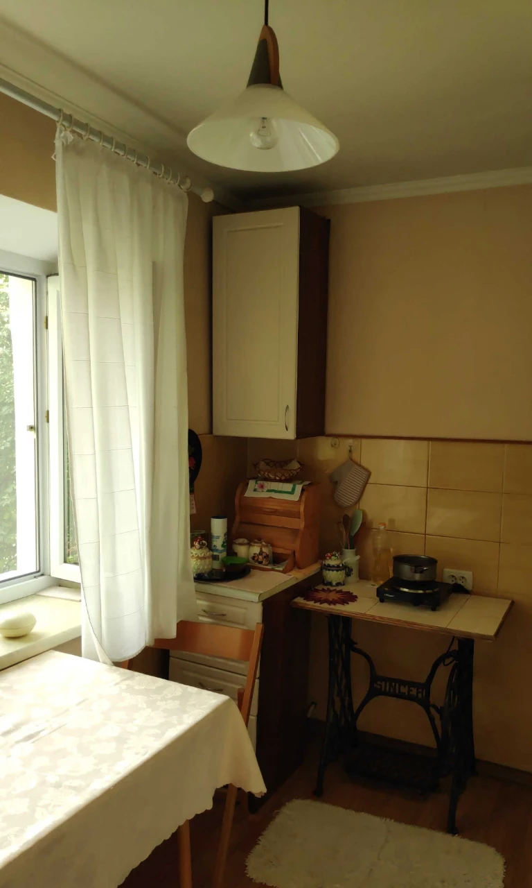2 комнатная квартира в центре Болграда