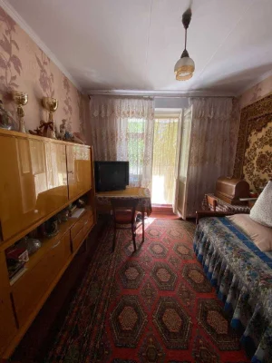 Продам квартирух 4х комнатную