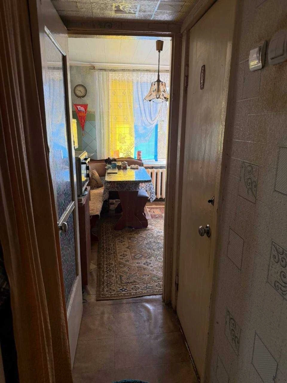 For sale 2-room apartment in a Kyiv type building on the 5th floor