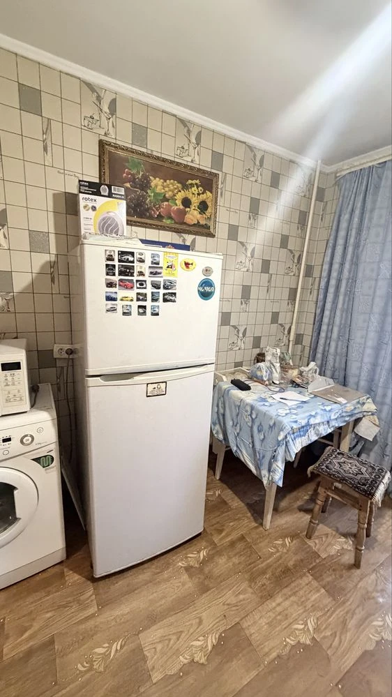 продам 2-комнатную Киевку Пентагон 3 этаж