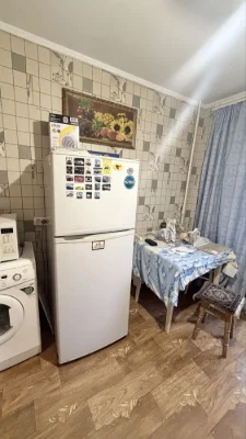 продам 2-комнатную Киевку Пентагон 3 этаж