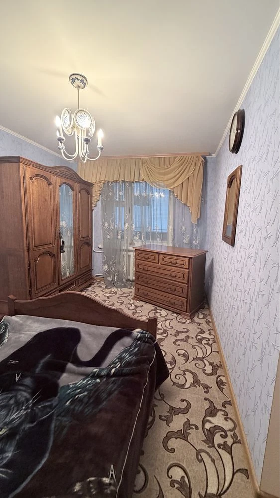 Продам 2-комнатную киевку Крепость