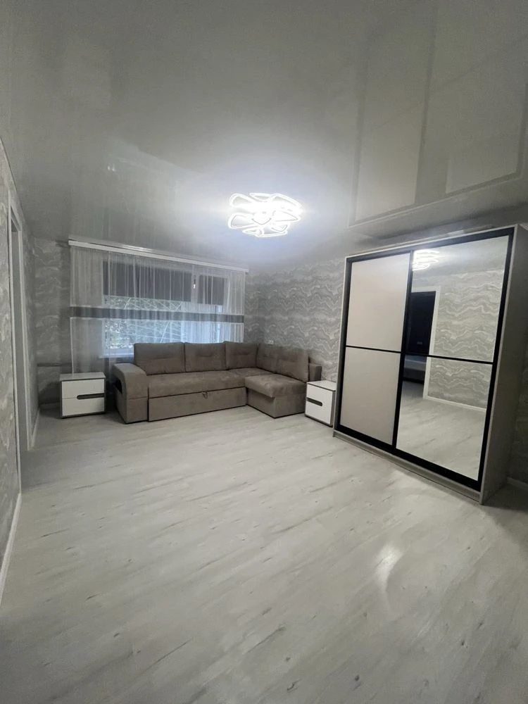 Продается 3х комн квартира