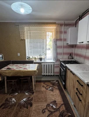 Продам 3-комнатную киевку Михайловская Мауп