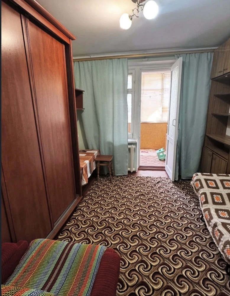Продам 3-комнатную киевку Михайловская Мауп