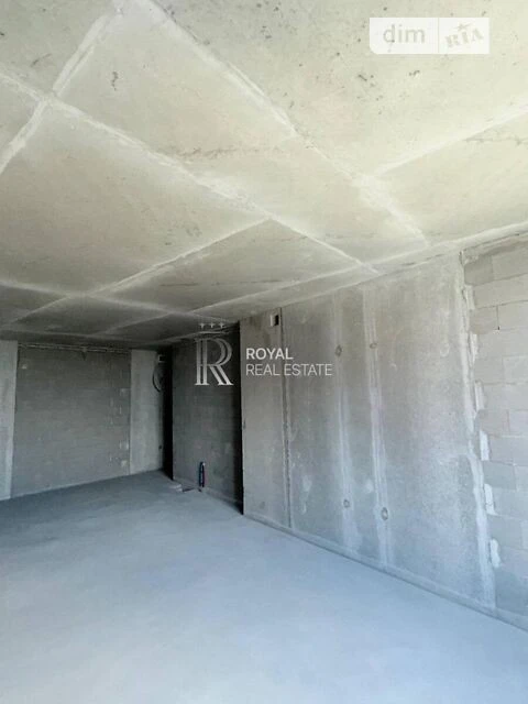Sale of 3-room apartment 107 sq. m on Stepana Bandera Ave. 30 •