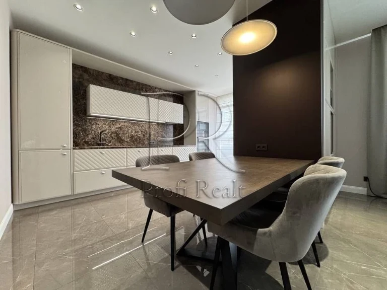 2-room apartment for sale at the address of the residential complex French Quarter