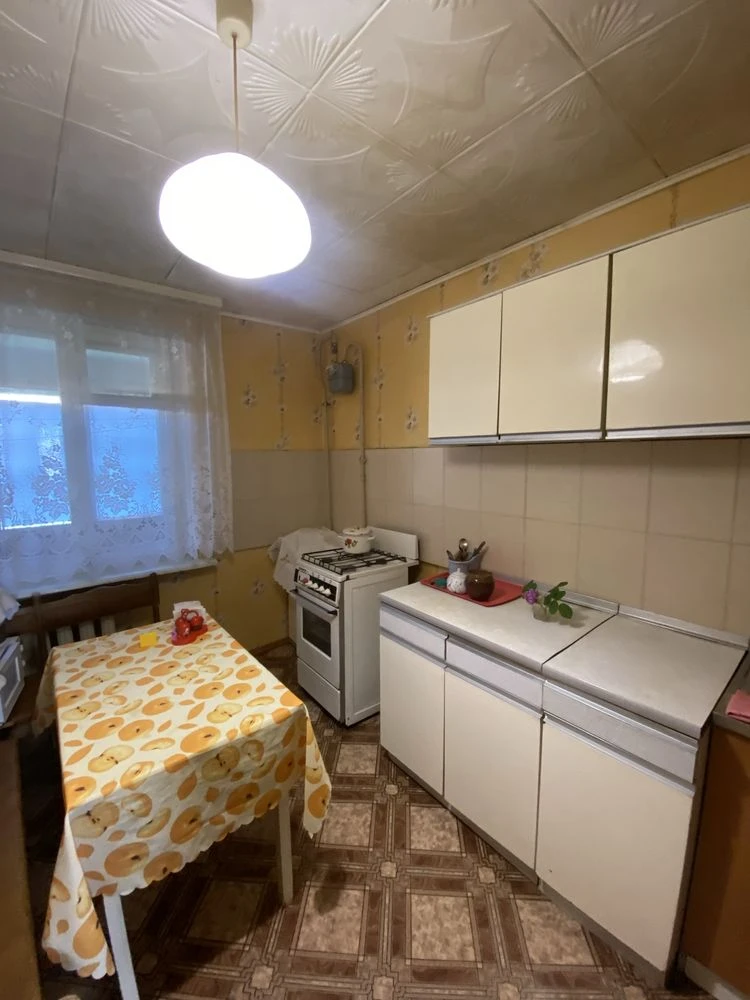 Продается 3-ком. «Чешского» пр. 5/5.ул. Хотинская