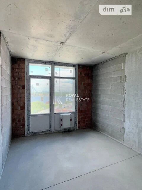 Sale of 3-room apartment 107 sq. m on Stepana Bandera Ave. 30 •