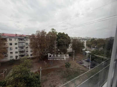 Продається затишна 1 кімн. квартира в центрі м. Чорноморськ