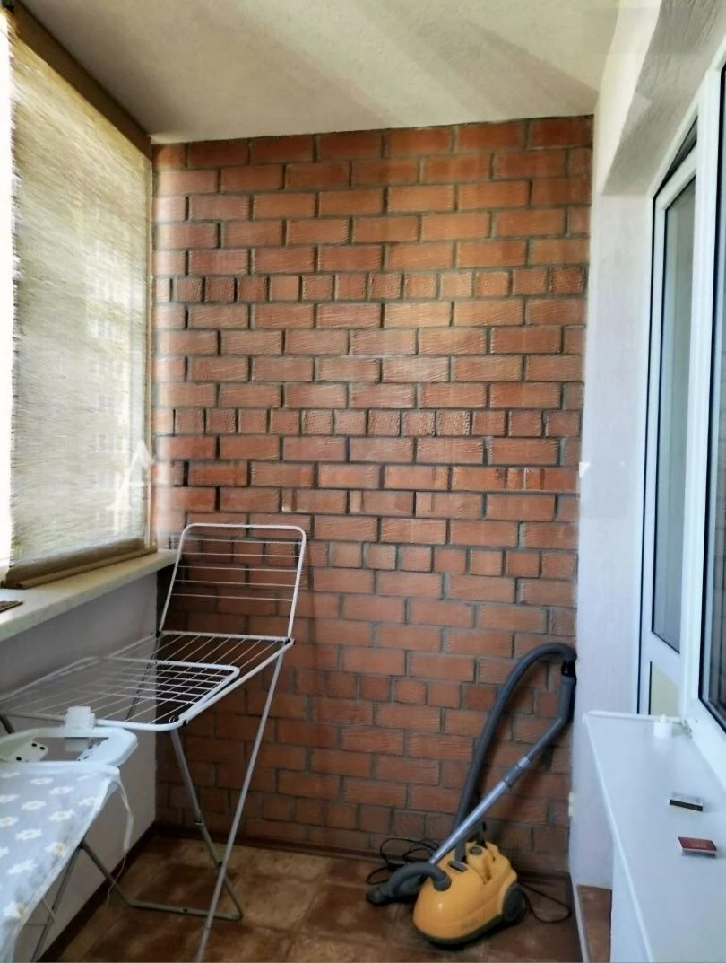 Продається комфортне житло, 3-й поверх.