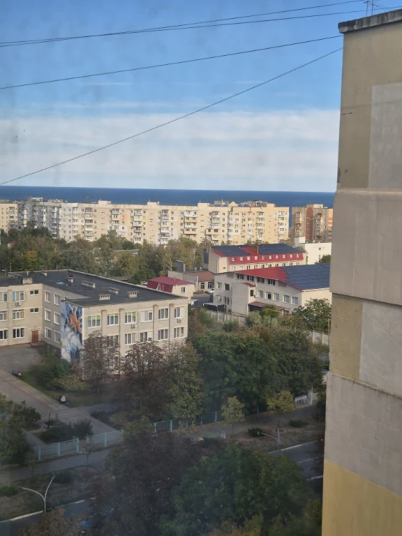 Квартира с видом на море, 7 минут к пляжу,  новый дом