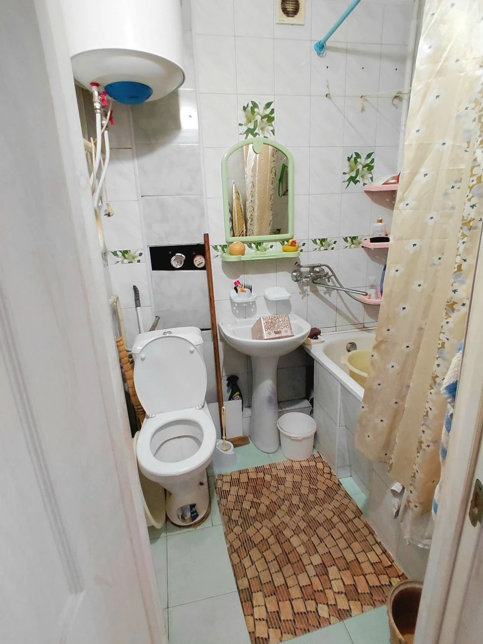 Продаж або обмін: 1-кімнатна квартира в центрі Чорноморська