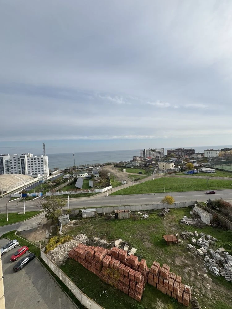 Даокімнатна квартира біля самого моря ЖК «Парус» в зданому б