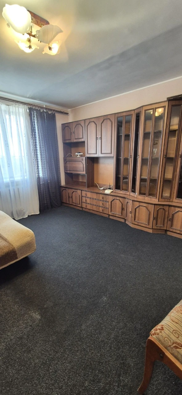 Продам 2х комнатную Чешку в районе Модильяни