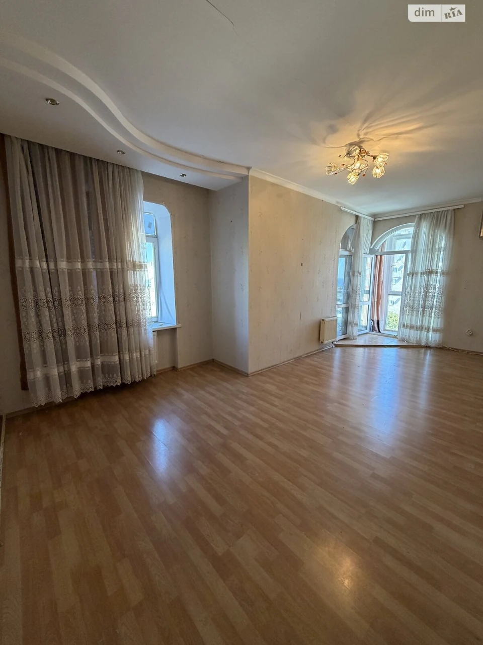 Продаж Квартира Іллічівськ