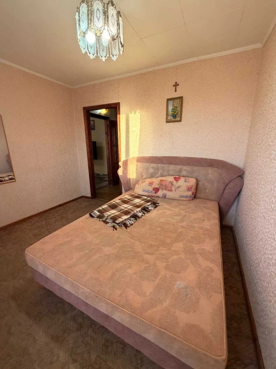 Продам 3 комнатную квартиру с красивой панорамой у моря