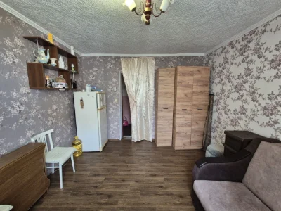 продам 1к.квартиру коммунального типа