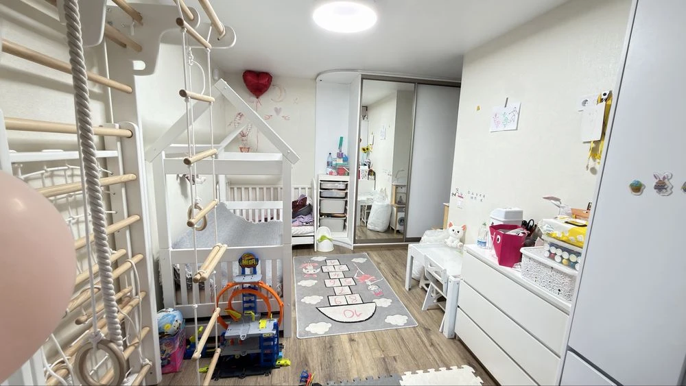 Продам 2 ку в центре с капитальным ремонтом !