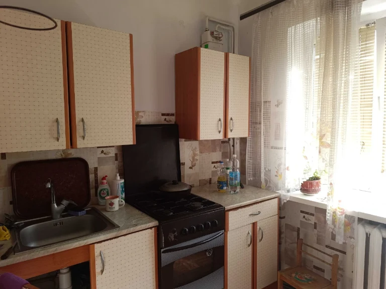 Продаж двокімнатного апартаменту