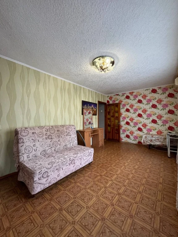 У продажу двокімнатна квартира у центрі міста Чорноморськ