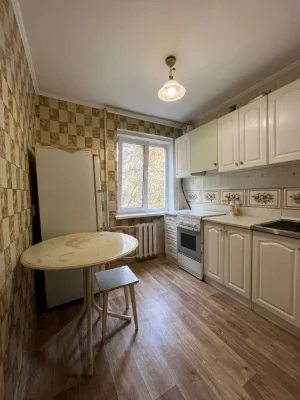 У продажу двокімнатна квартира у центрі міста Чорноморськ