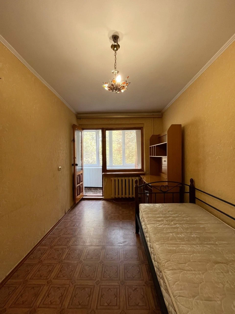 У продажу двокімнатна квартира у центрі міста Чорноморськ