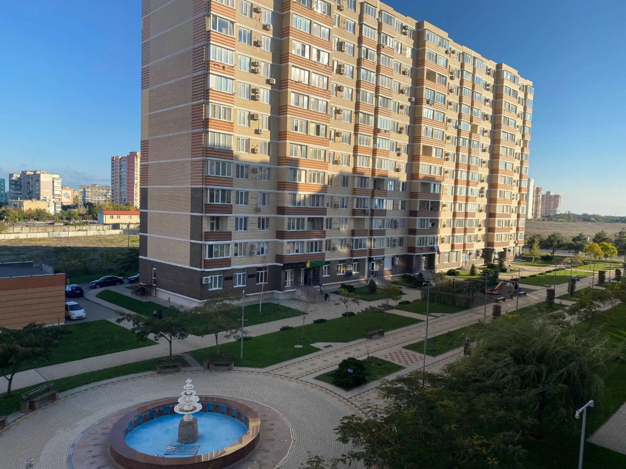 Продам 1 комнатную квартиру в Цветнолм Бульваре с евроремонт